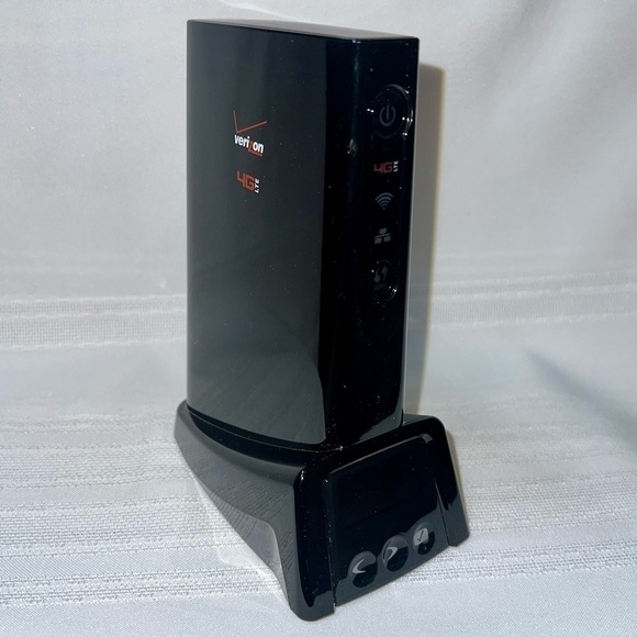 Verizon Novatel 4Gβ LTE Broadband Wireless Router with Voice Model T1114 EUC - Picture 4 of 13